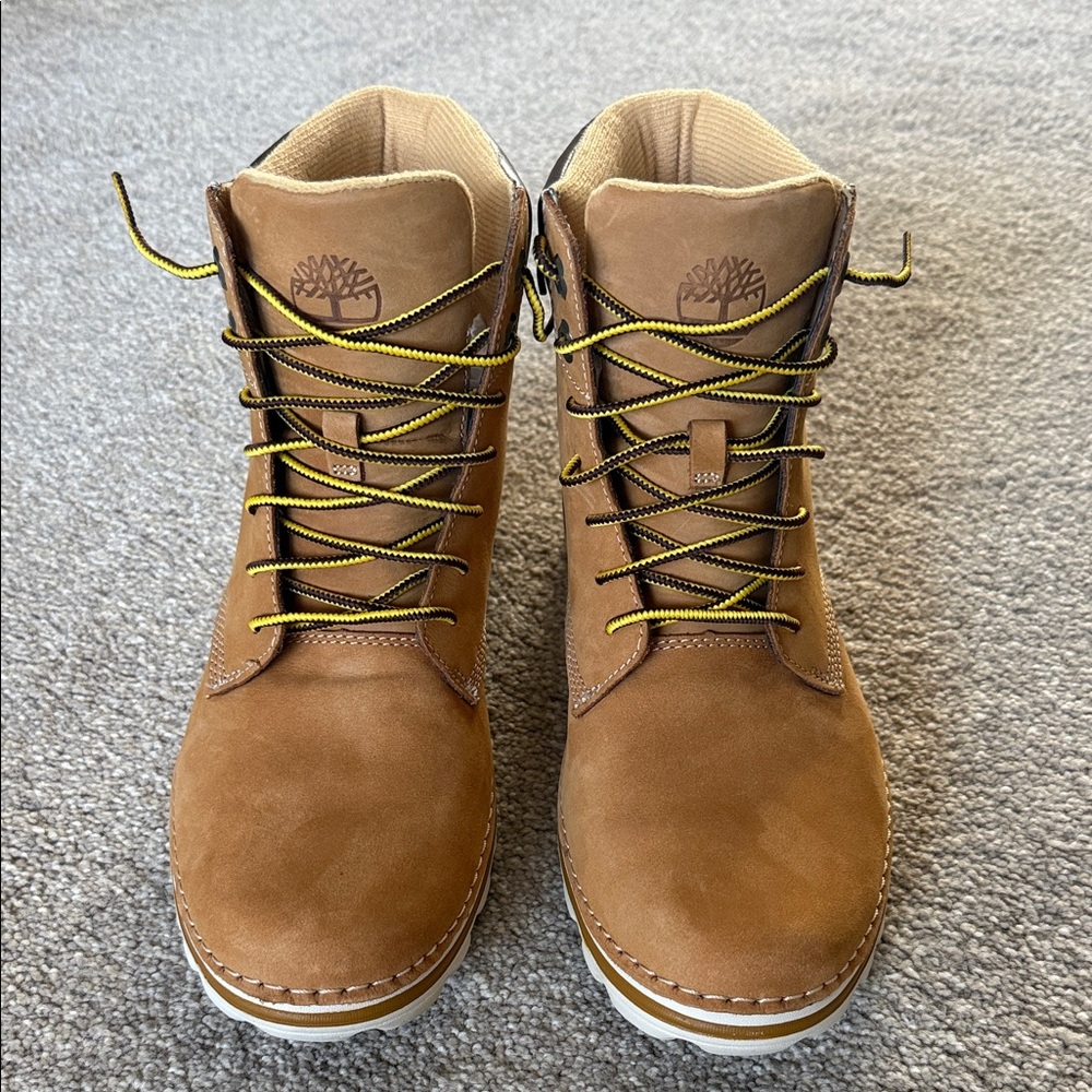 Women’s Timberland Ortholite Brookton 6” Lace Up Boot 8.5